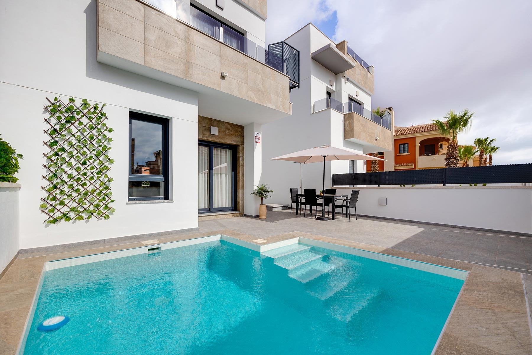 Villa individuelle dans Torrevieja Revente  Costa Blanca Sud