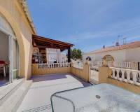 2nd hand - Chalet - Torrevieja