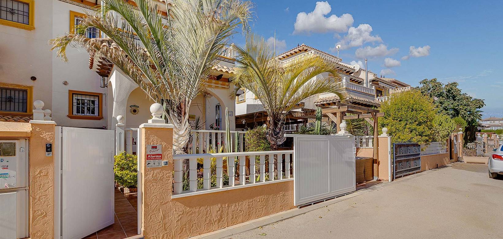 buy house in spain