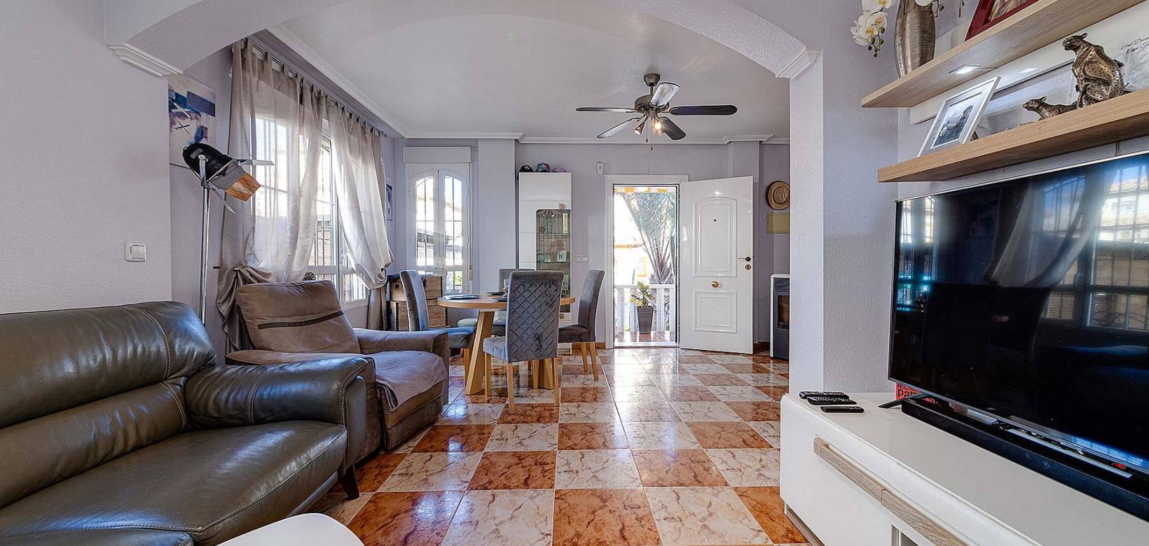 buy house in spain