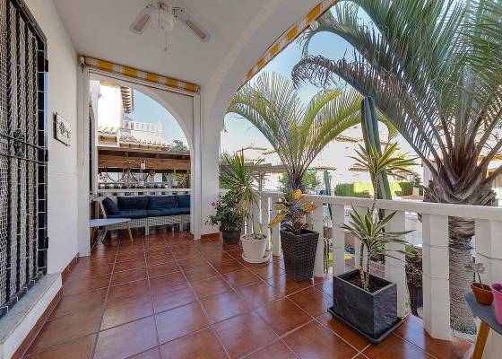 2nd hand - Chalet - Orihuela Costa - Lomas de Cabo Roig