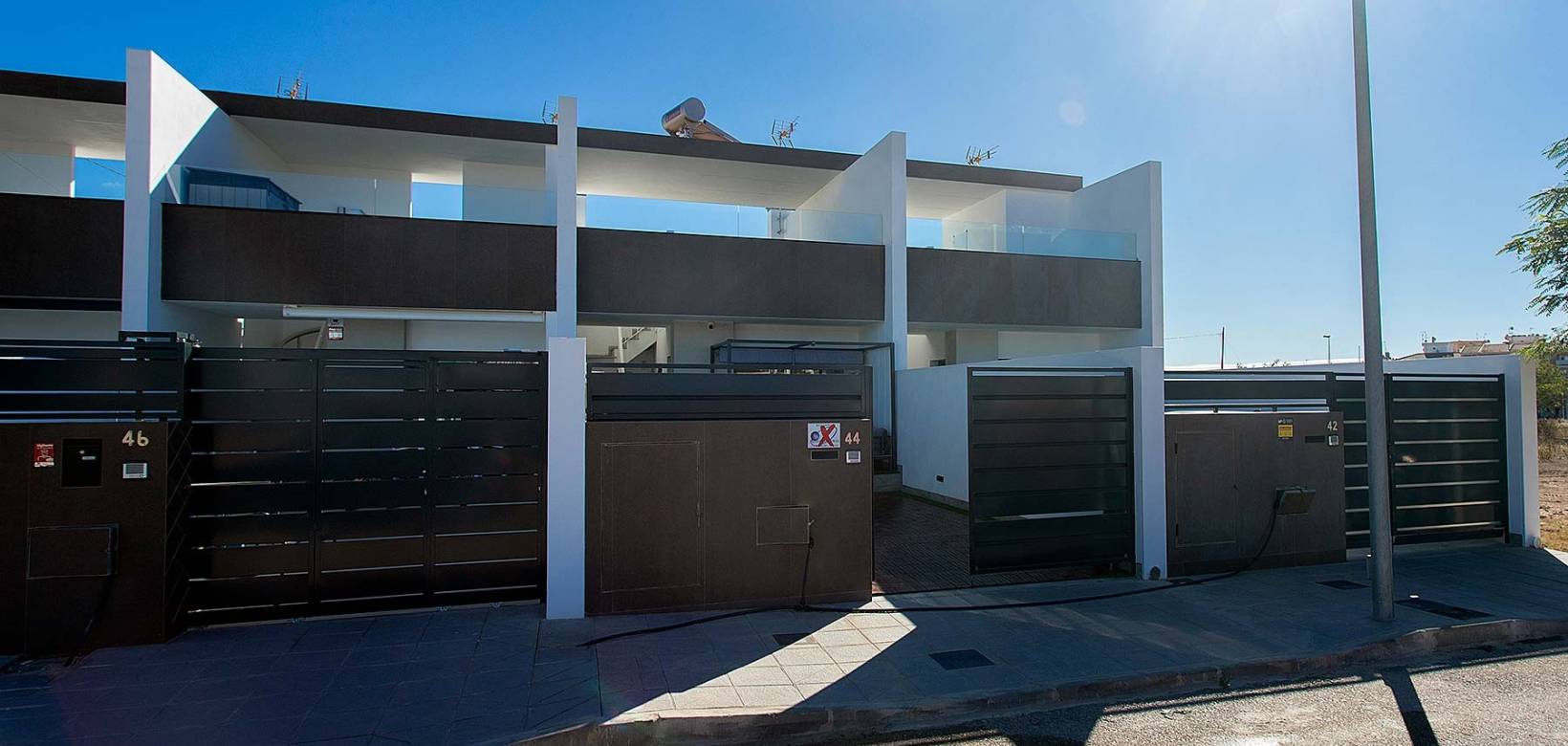 2ª mano - Chalet - Pilar de la Horadada