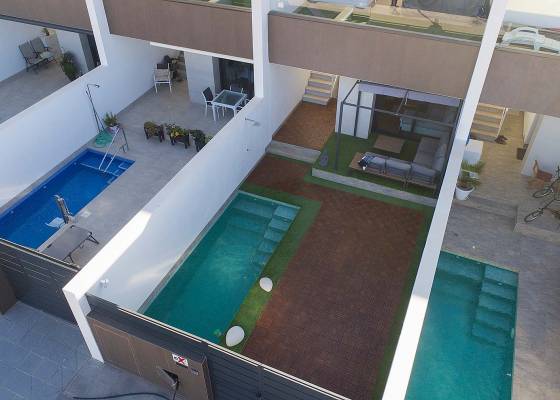2ª mano - Chalet - Pilar de la Horadada