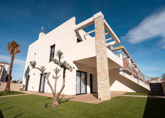 buy house in spain