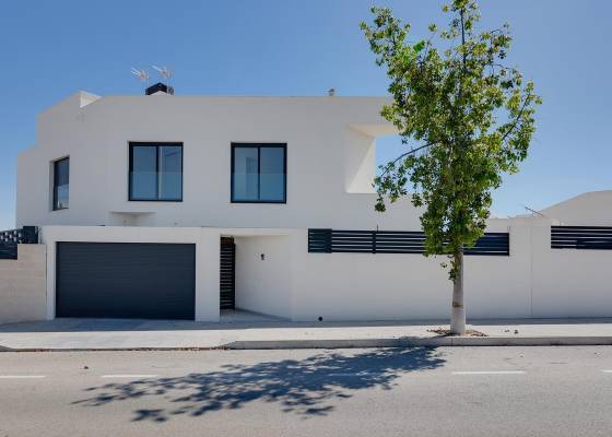 buy house in spain