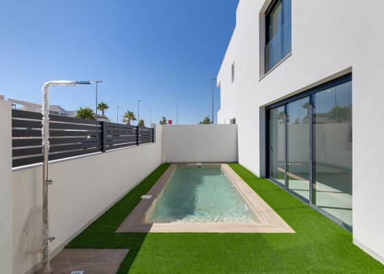 buy house in spain