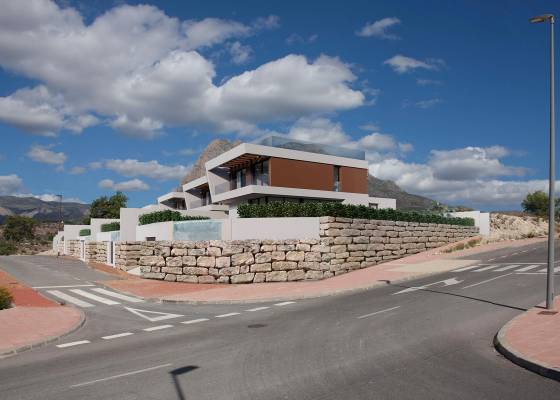 buy house in spain