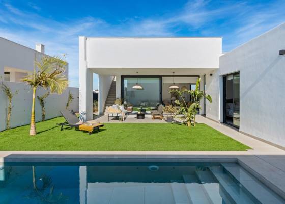 buy house in spain