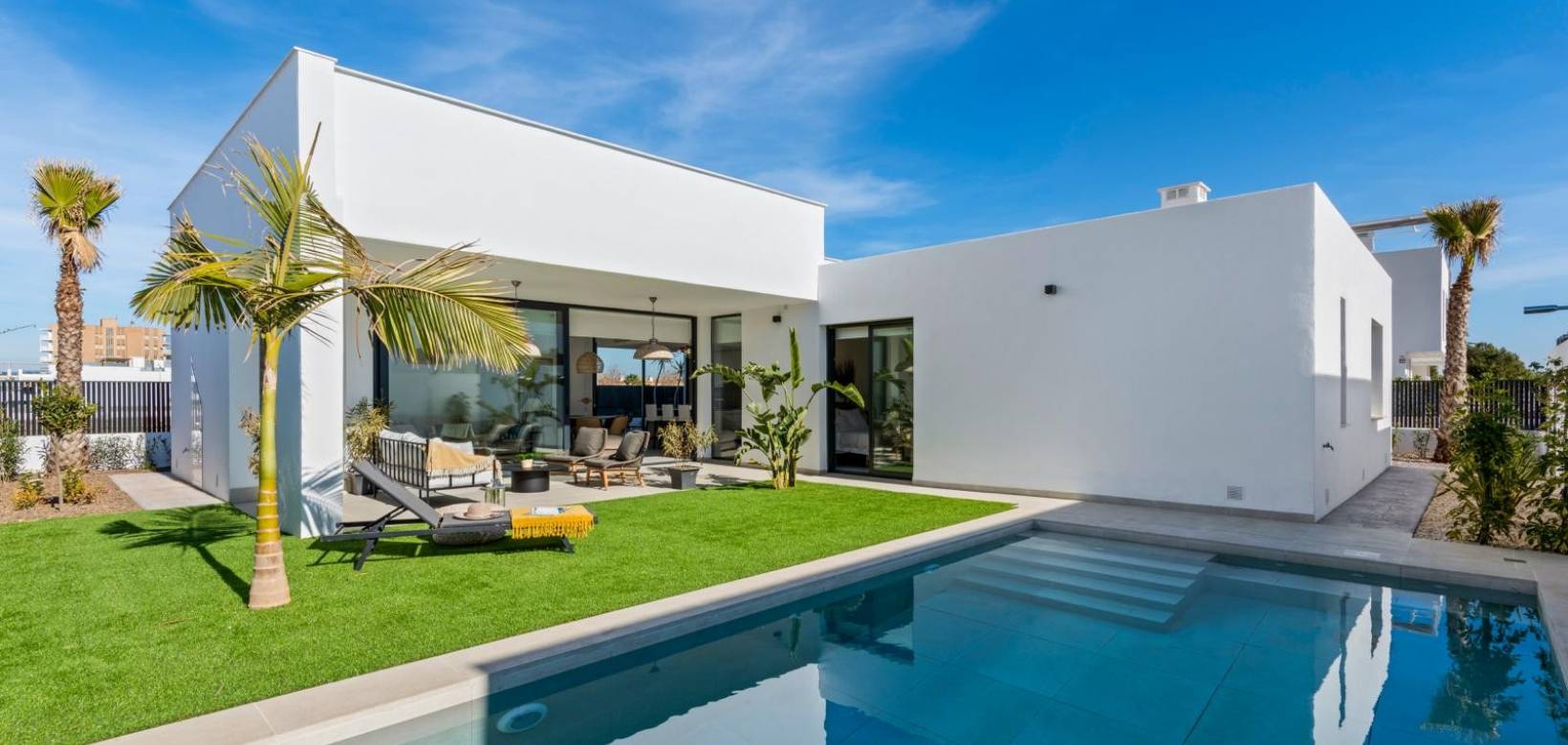 buy house in spain
