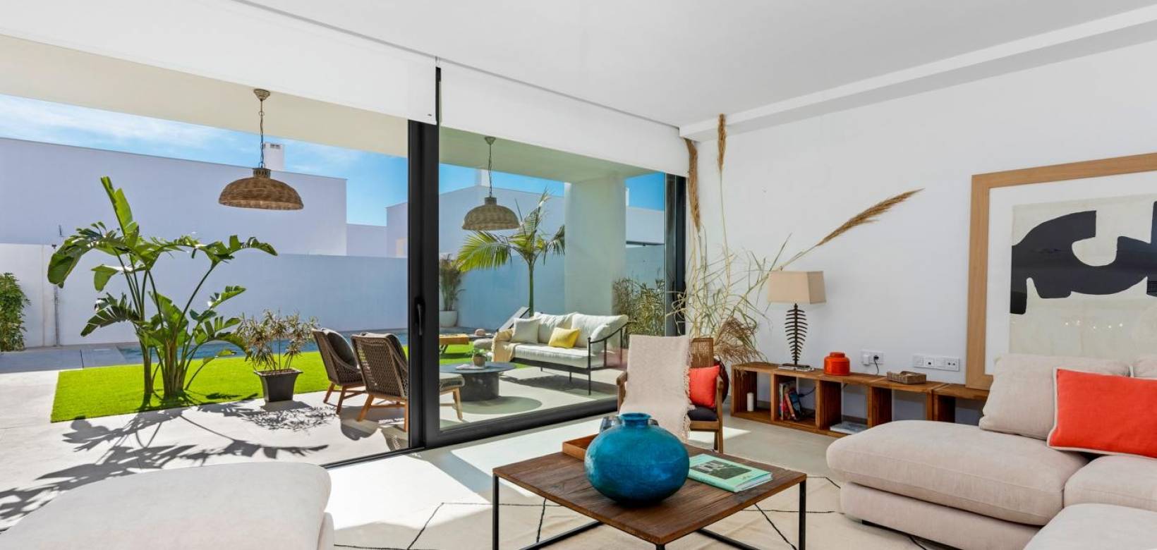 buy house in spain