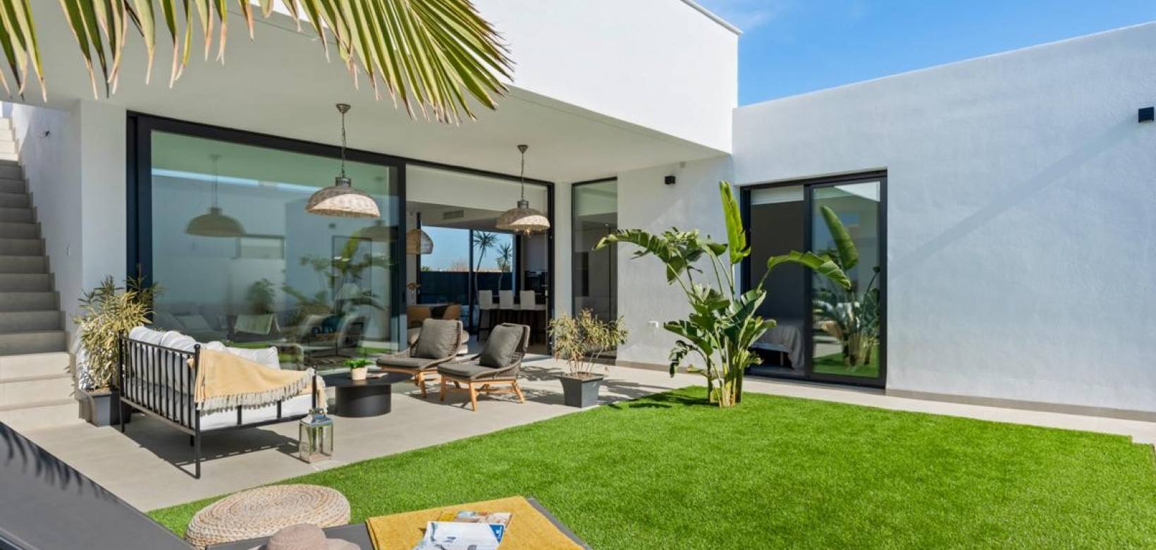 buy house in spain