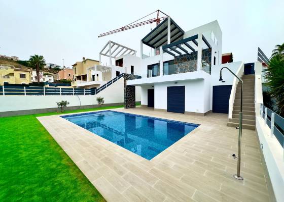 buy house in spain