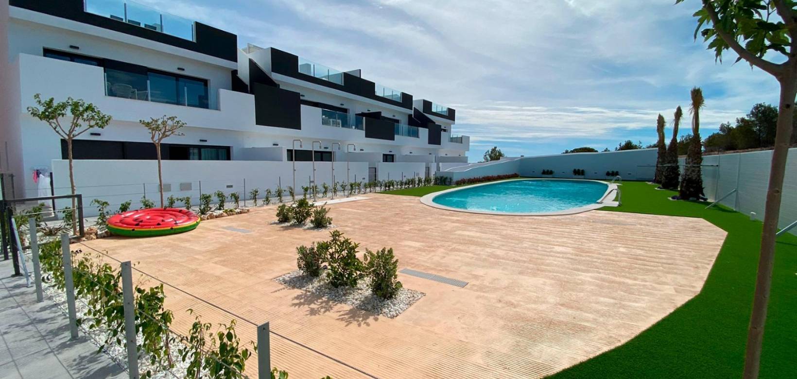 Nueva construcción  - Chalet - Torrevieja - Lago Jardín II