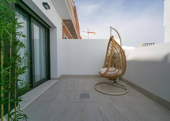 Nueva construcción  - Chalet - Torrevieja - Lago Jardín II