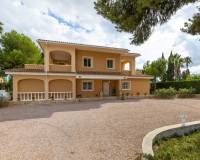 2e hands - Villa - Aspe