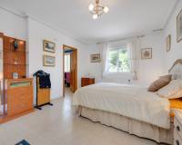 2e hands - Villa - Aspe