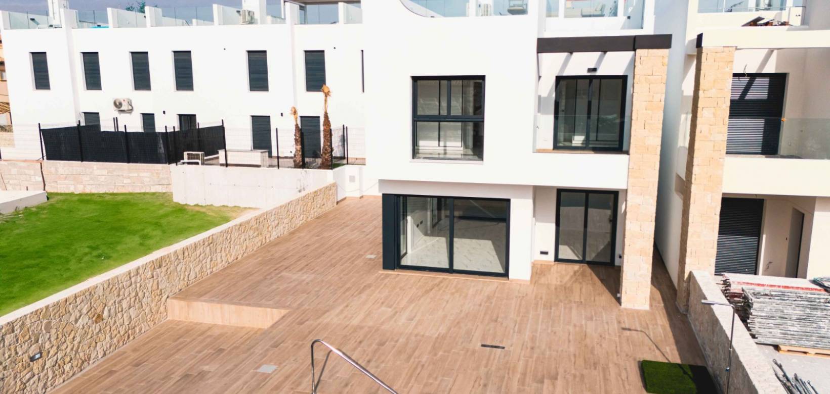 Nieuw gebouw - Villa - Pilar de la Horadada
