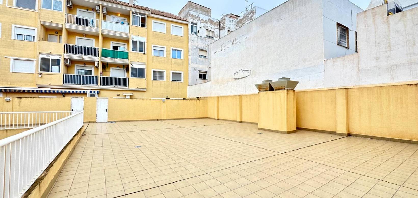 2ª mano - Apartamento - Pilar de la Horadada
