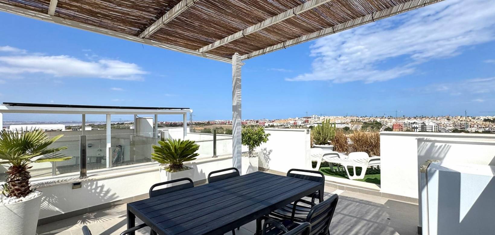 2. Hand - Chalet - Orihuela Costa - Los Altos