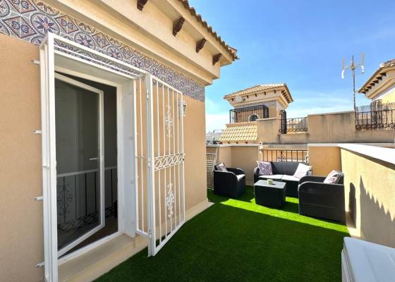 2ª mano - Chalet - Orihuela Costa - Villamartin