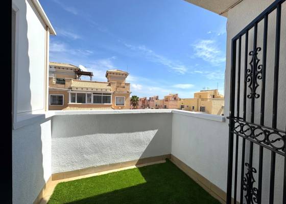 2ª mano - Chalet - Orihuela Costa - Villamartin