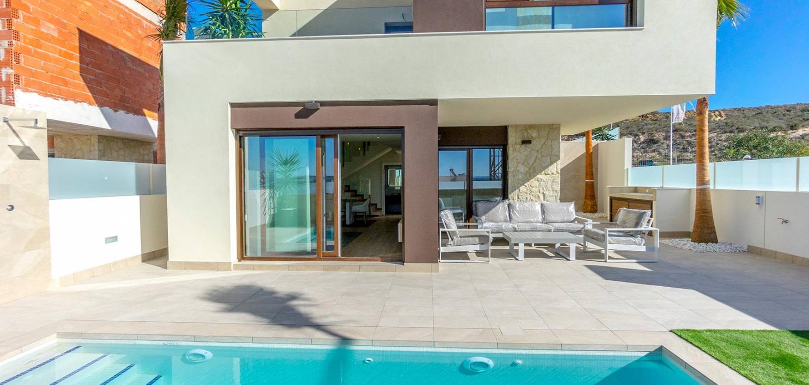 buy house in spain