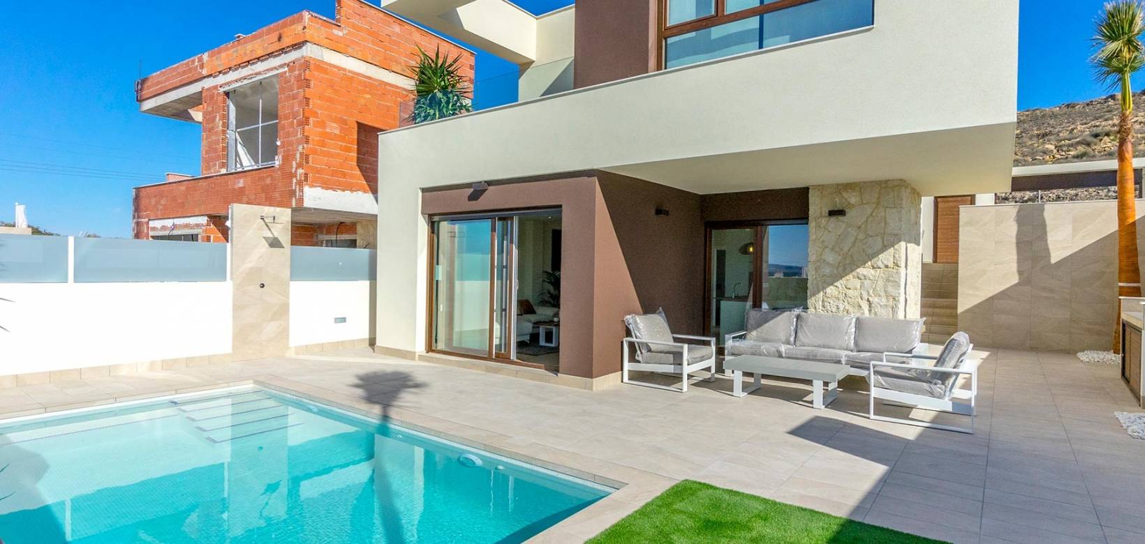 buy house in spain