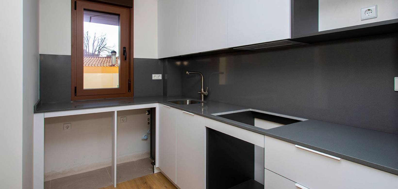 buy house in spain