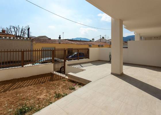 buy house in spain