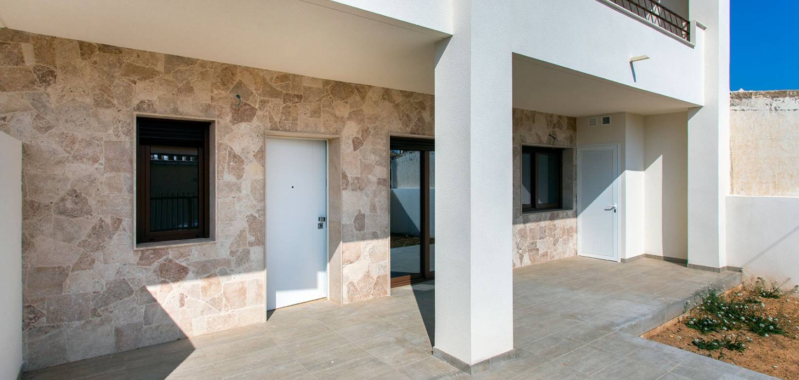 buy house in spain