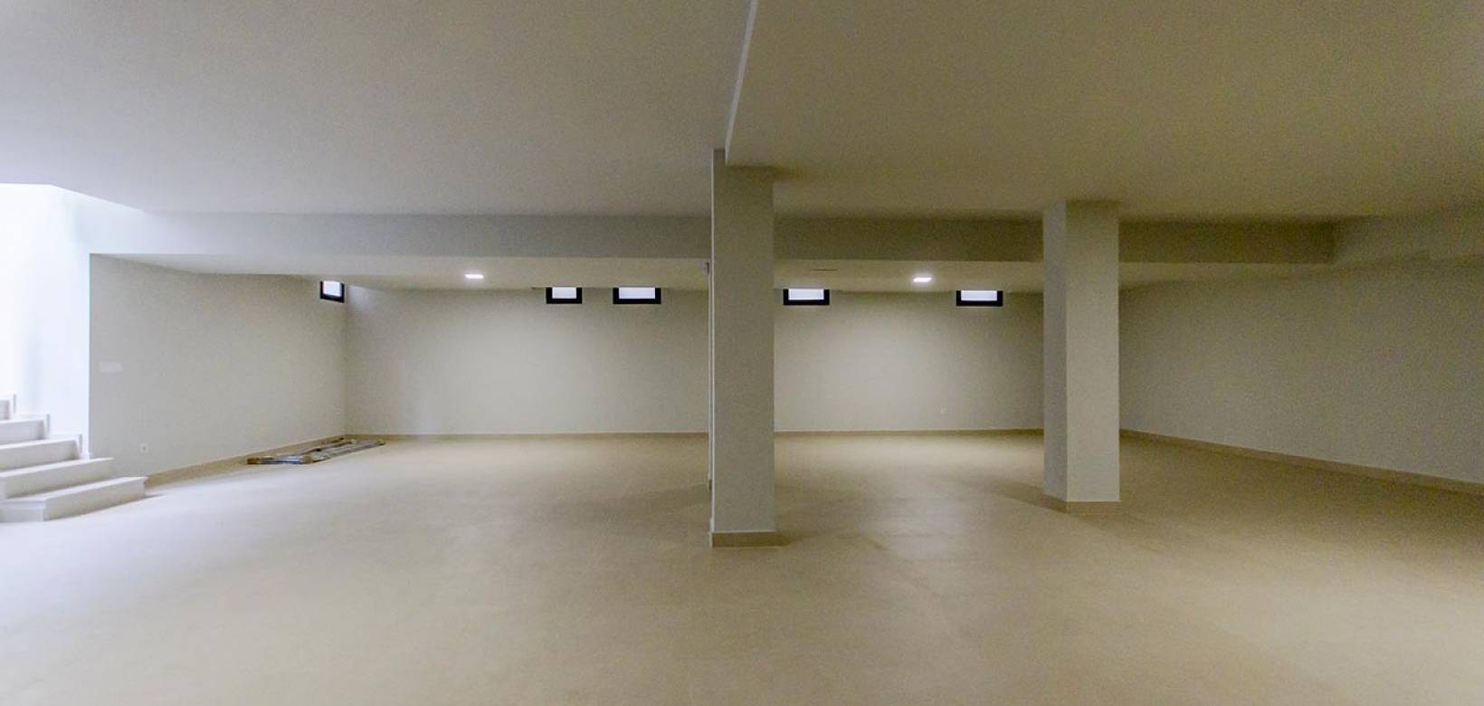 Nueva construcción  - Villa - San Miguel de Salinas - Ciudad de las Comunicaciones