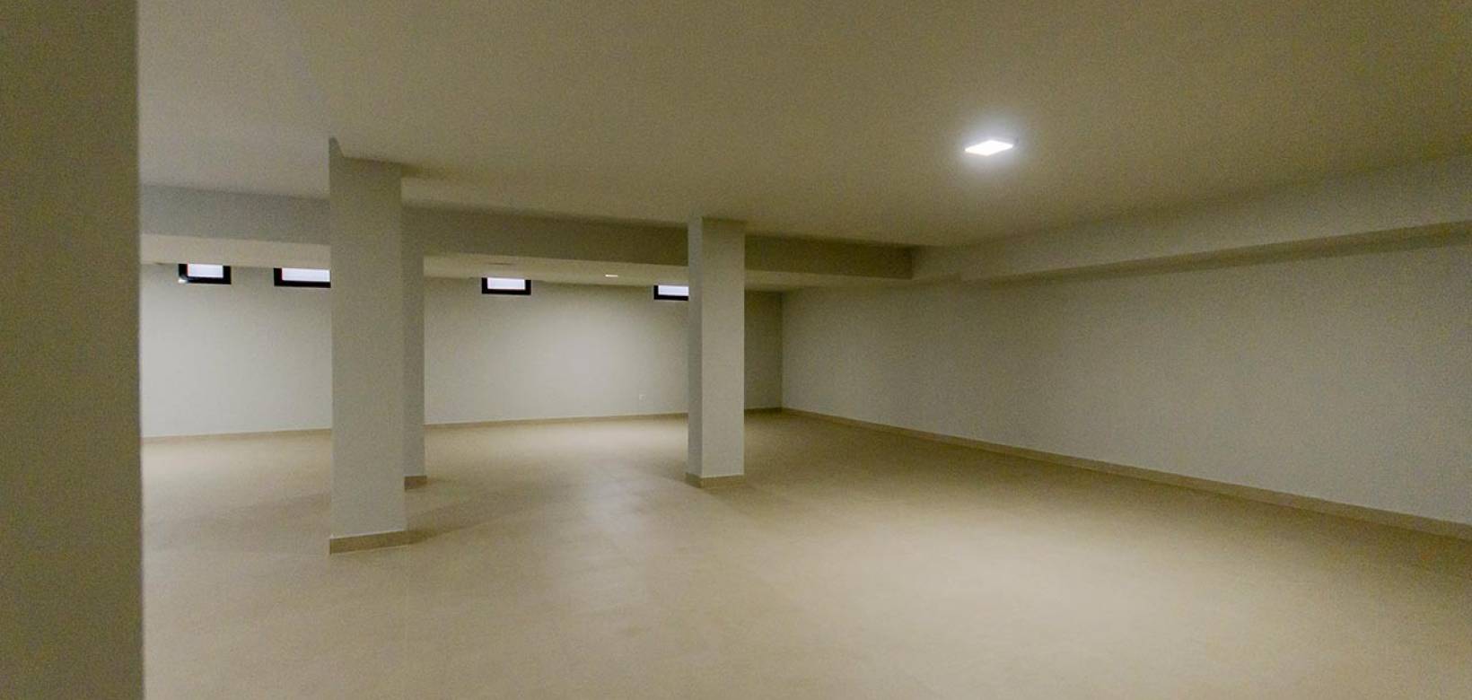 Nueva construcción  - Villa - San Miguel de Salinas - Ciudad de las Comunicaciones