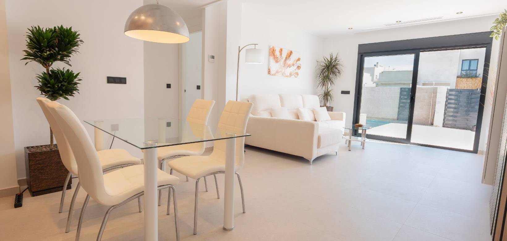 buy house in spain