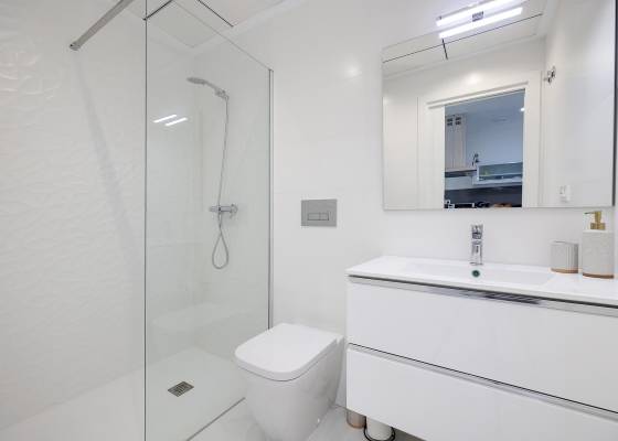 2ª mano - Villa - Torrevieja