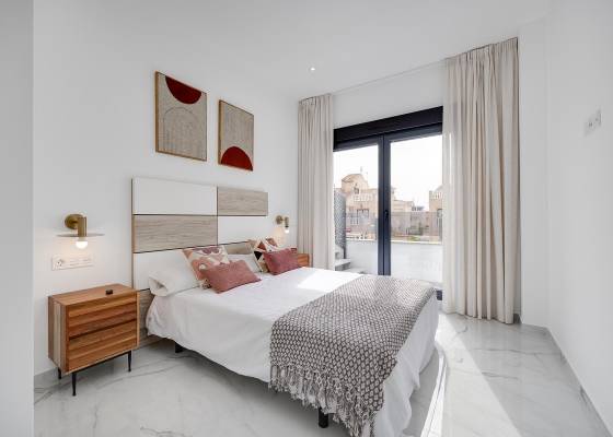 2ª mano - Villa - Torrevieja