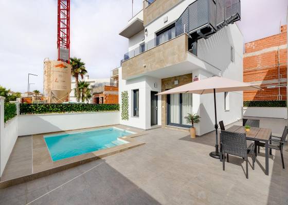 2ª mano - Villa - Torrevieja