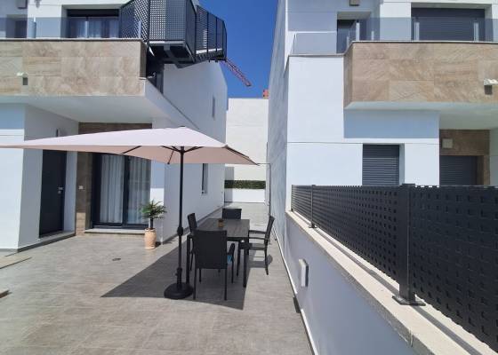 2ª mano - Villa - Torrevieja