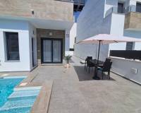 2ª mano - Villa - Torrevieja
