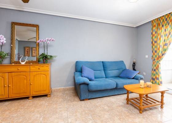 buy house in spain