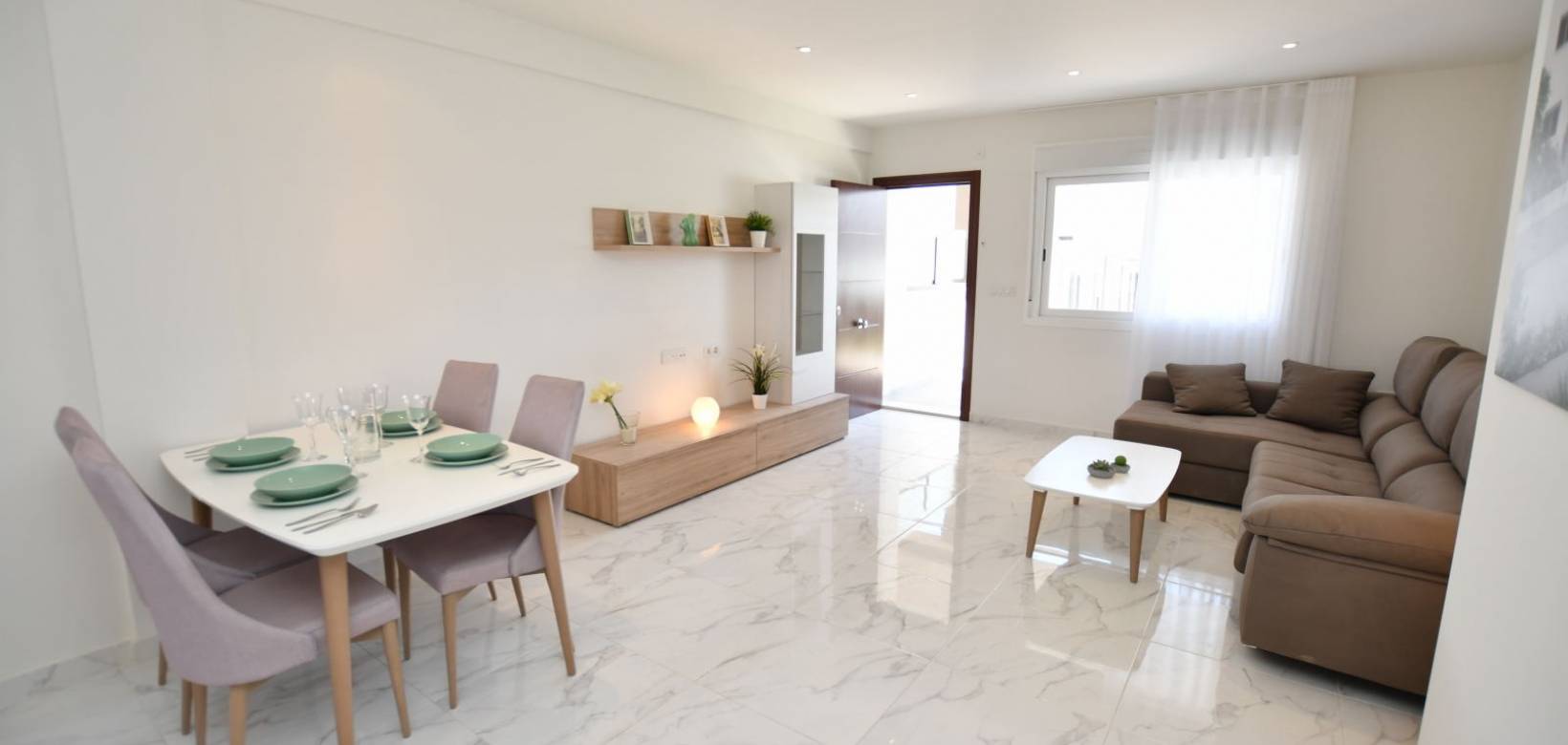 Nueva construcción  - Bungalow - San Miguel de Salinas - La Cañada