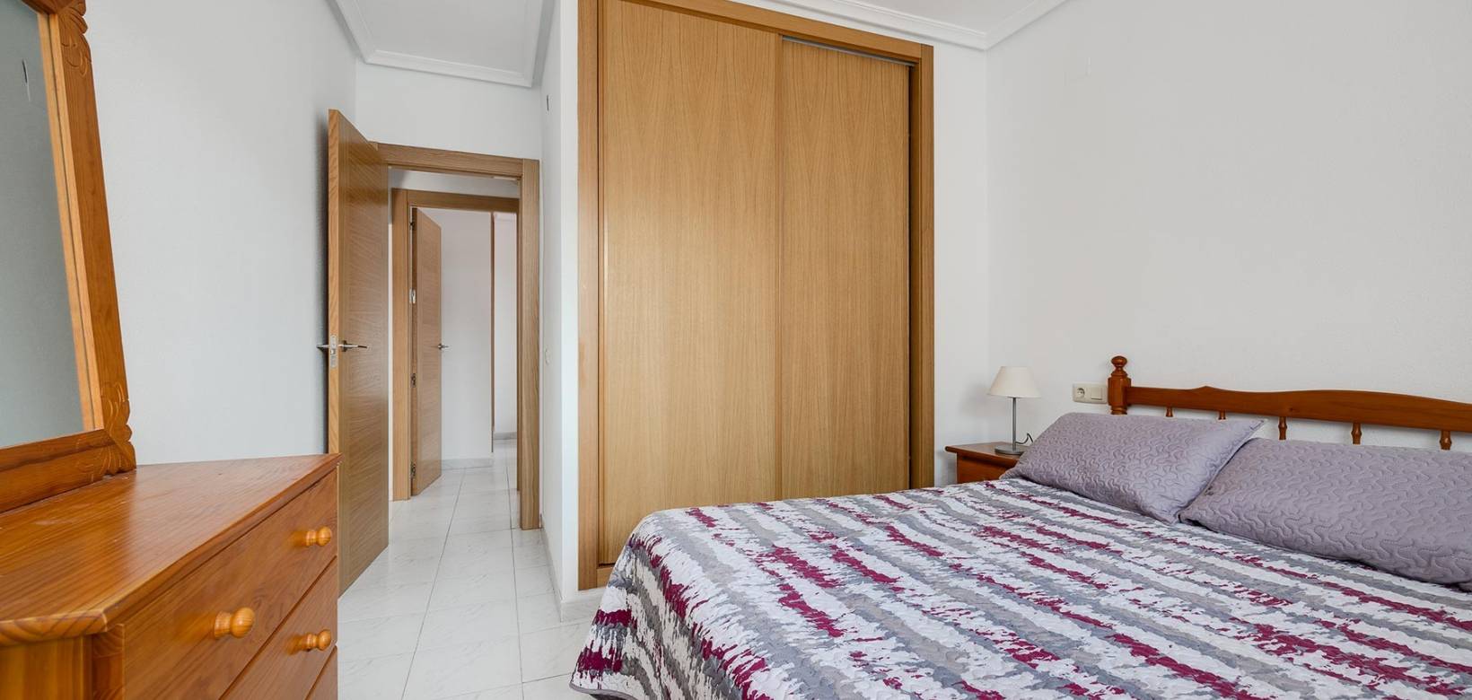 Resale - Квартира - Torrevieja