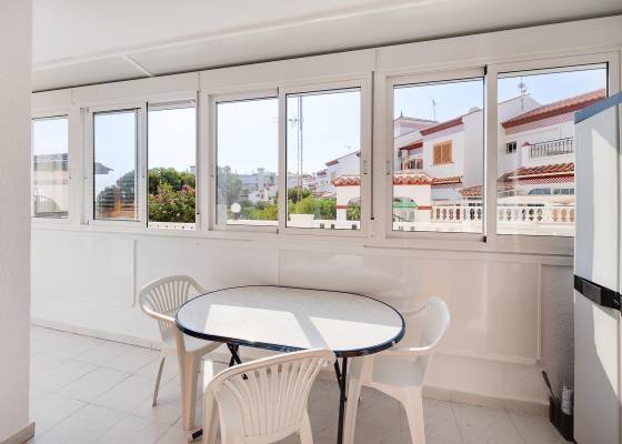 Resale - Квартира - Torrevieja