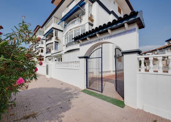 Resale - Квартира - Torrevieja