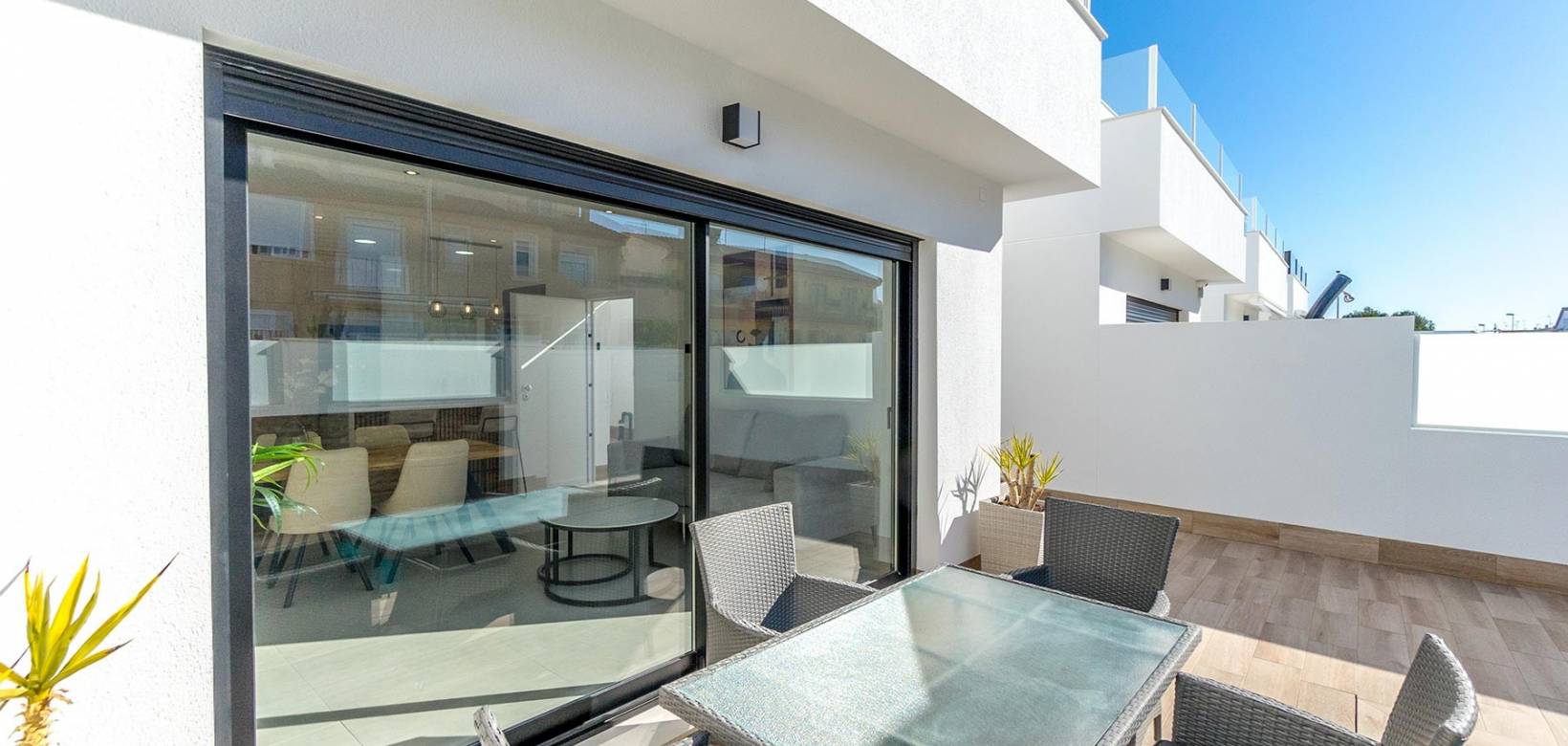 buy house in spain